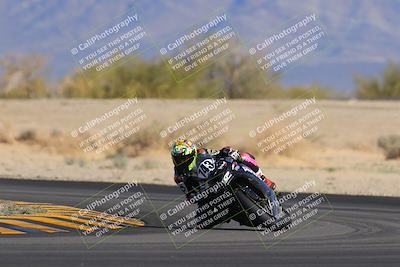 media/Dec-04-2022-CVMA (Sun) [[e38ca9e4fc]]/Race 9 Supersport Middleweight Shootout/